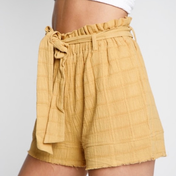 Tie Front High Waisted Shorts - Picture 2 of 9